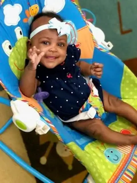 52 Infant2