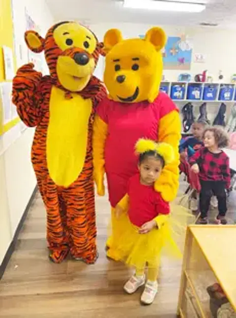 147 Winnie The Pooh Day Winnie And Tigger 2 Web